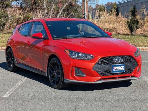 2019 Hyundai Veloster Base
