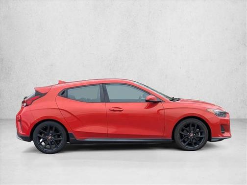 2019 Hyundai Veloster Base