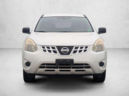 Pearl White 2011 Nissan Rogue S
