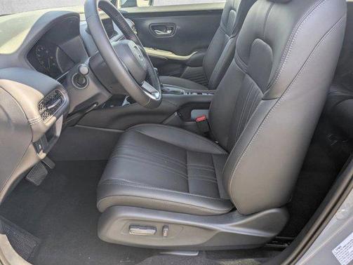Urban Gray Pearl 2026 Honda HR-V EX-L