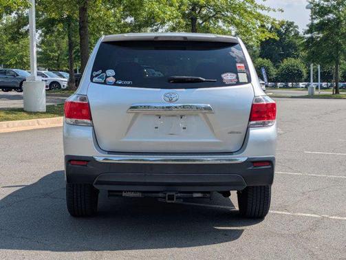 2013 Toyota Highlander SE