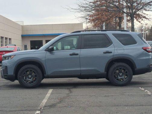 2026 Honda Pilot TrailSport