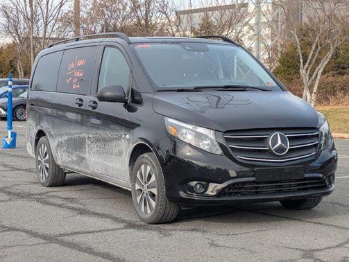 2023 Mercedes-Benz Metris Base