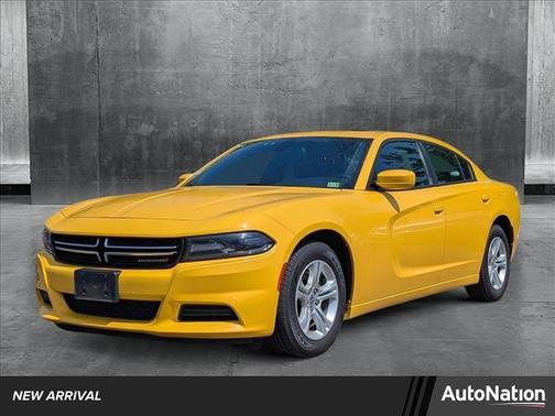 2017 Dodge Charger SE