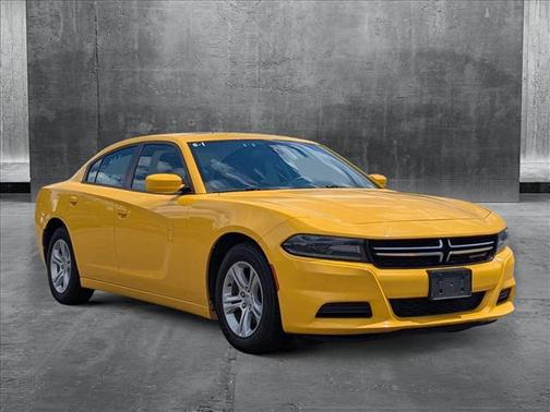 2017 Dodge Charger SE