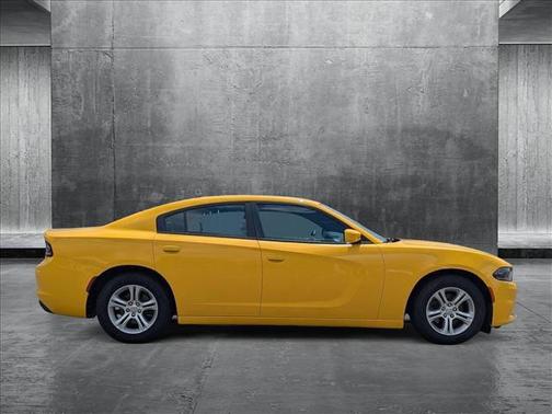 2017 Dodge Charger SE