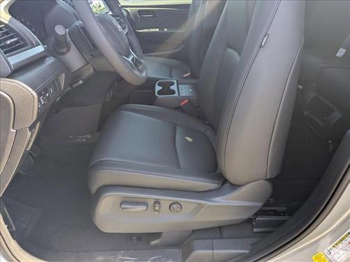 Solar Silver Metallic 2026 Honda Odyssey EX-L