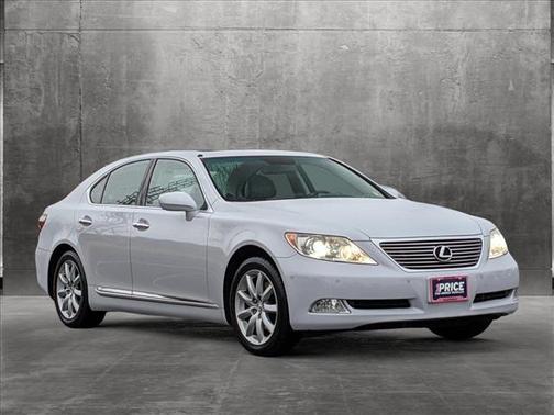 Photo 3 of 28 of 2008 Lexus LS 460 Base