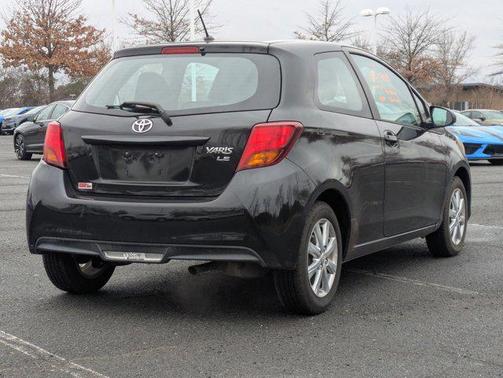 2015 Toyota Yaris LE