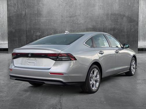 2025 Honda Accord LX 1.5T