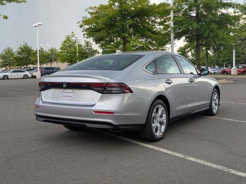 2025 Honda Accord LX 1.5T