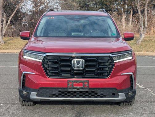 2023 Honda Pilot AWD Elite