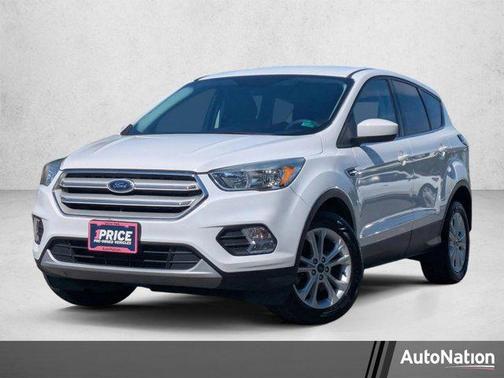 Oxford White 2017 Ford Escape SE