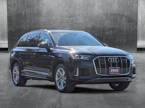 2021 Audi Q7 55 Premium Plus