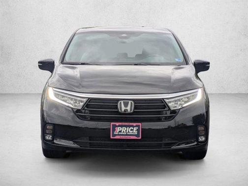 Crystal Black Pearl 2024 Honda Odyssey EX-L