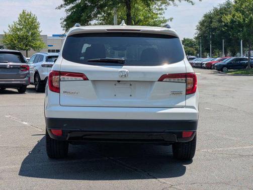 2022 Honda Pilot AWD Special Edition