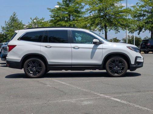 2022 Honda Pilot AWD Special Edition