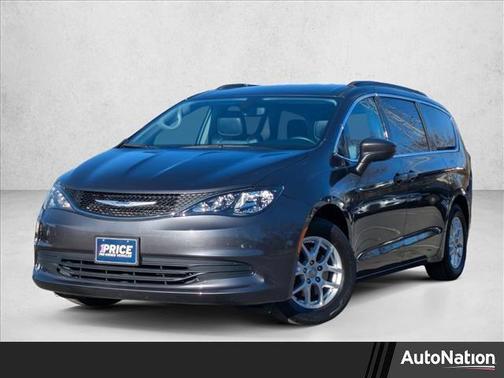 2020 Chrysler Voyager LXI