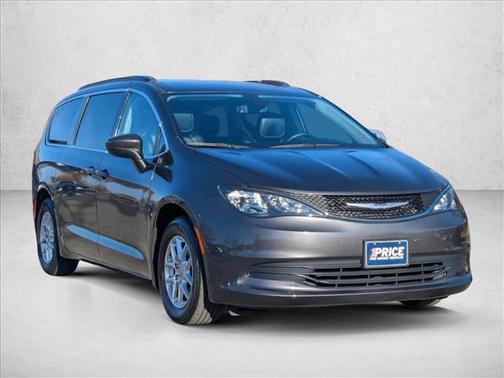 2020 Chrysler Voyager LXI