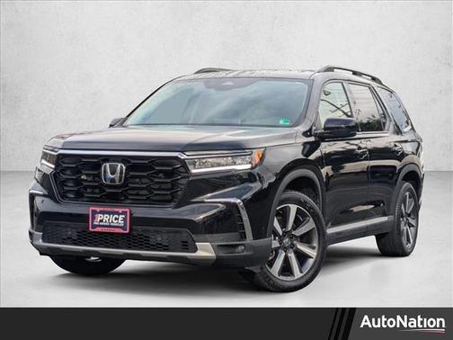 2025 Honda Pilot Touring 8-Passenger
