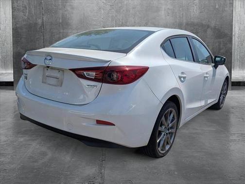 2018 Mazda Mazda3 Touring