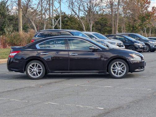 2011 Nissan Maxima SV
