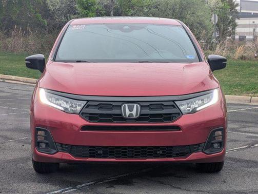 Radiant Red Metallic II 2025 Honda Odyssey Sport-L