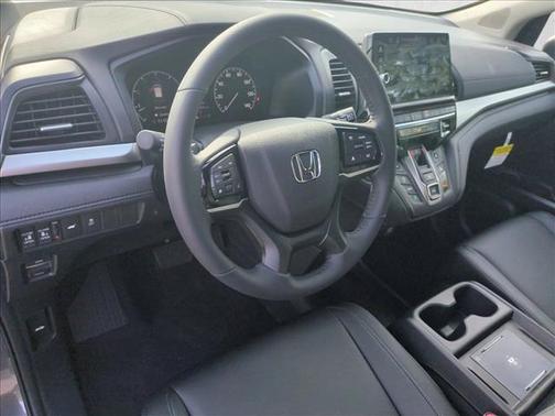 Crystal Black Pearl 2027 Honda Odyssey EX-L