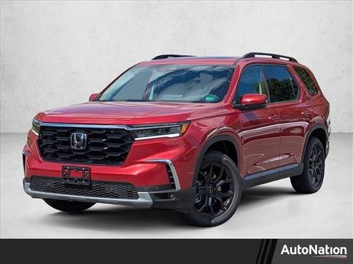 2025 Honda Pilot Touring 8-Passenger