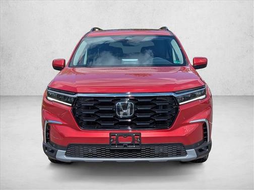 2025 Honda Pilot Touring 8-Passenger