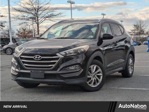 2016 Hyundai TUCSON SE