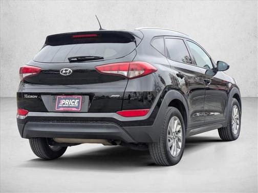 2016 Hyundai TUCSON SE