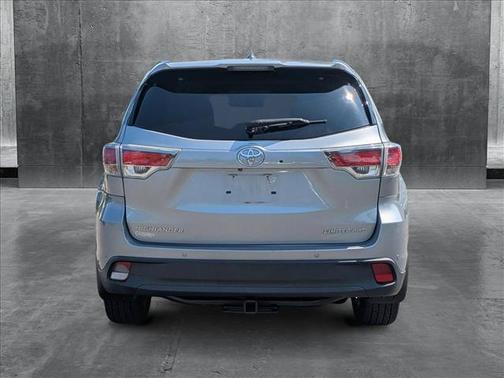 2016 Toyota Highlander Limited Platinum