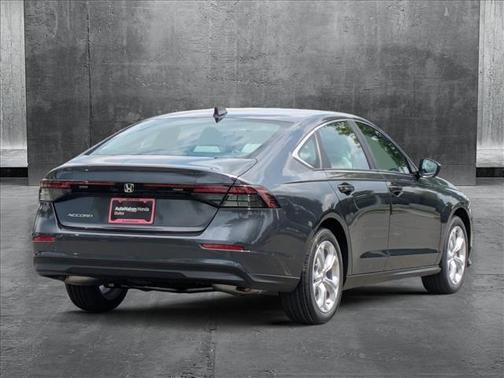 2025 Honda Accord LX 1.5T