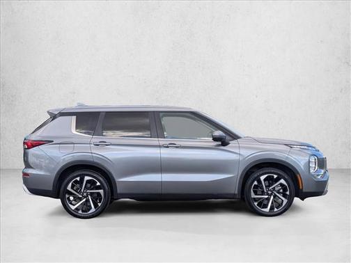 2023 Mitsubishi Outlander SE 2.5 S-AWC