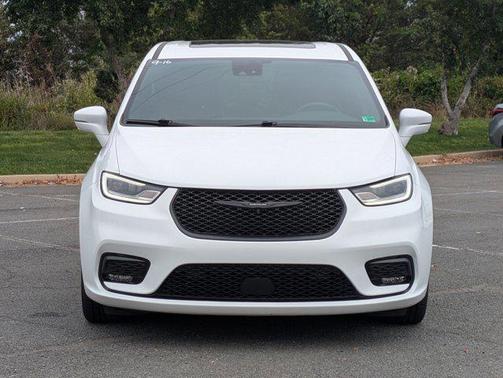 2022 Chrysler Pacifica Hybrid Limited