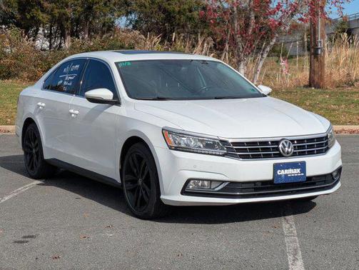 2018 Volkswagen Passat 2.0T SE