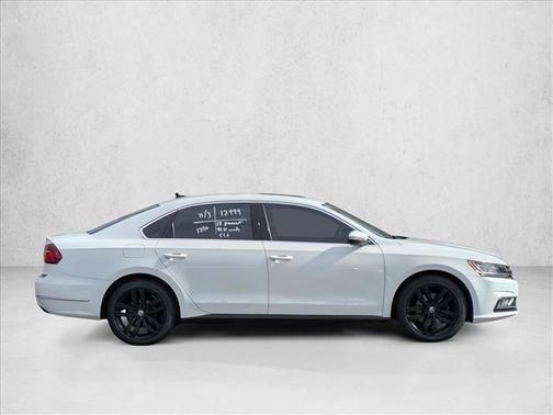 2018 Volkswagen Passat 2.0T SE