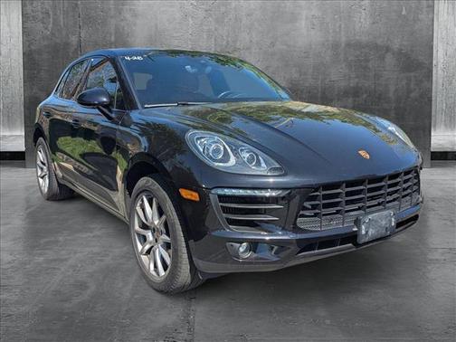 2017 Porsche Macan Base