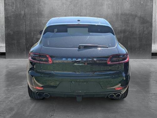 2017 Porsche Macan Base