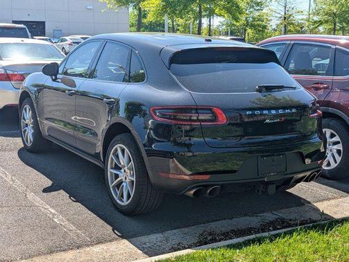 2017 Porsche Macan Base