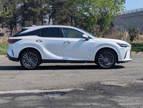 Eminent White Pearl 2024 Lexus RX 350 Luxury