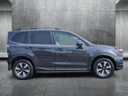 2017 Subaru Forester 2.5i Limited