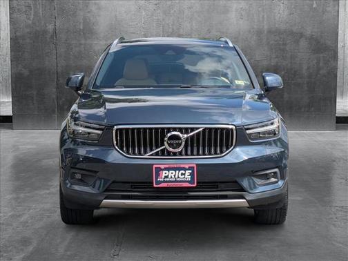 2022 Volvo XC40 T5 Inscription