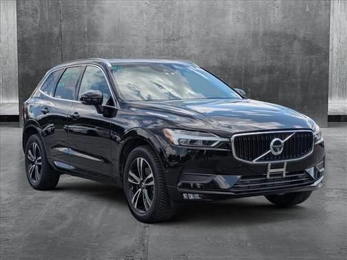 2018 Volvo XC60 T5 Momentum