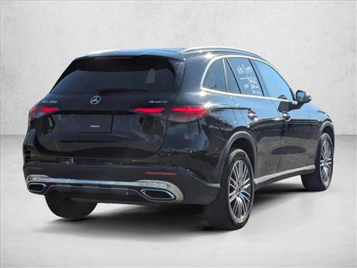 2024 Mercedes-Benz GLC 300 4MATIC