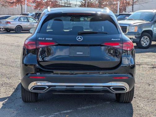 2024 Mercedes-Benz GLC 300 4MATIC