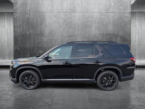 2025 Honda Pilot Touring 8-Passenger
