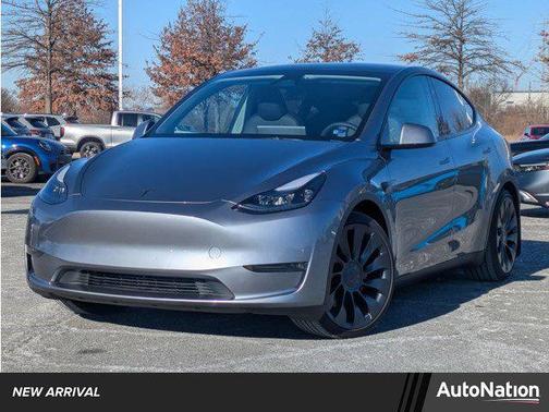 2024 Tesla Model Y Performance Dual Motor All-Wheel Drive