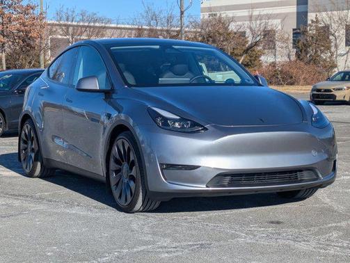 2024 Tesla Model Y Performance Dual Motor All-Wheel Drive